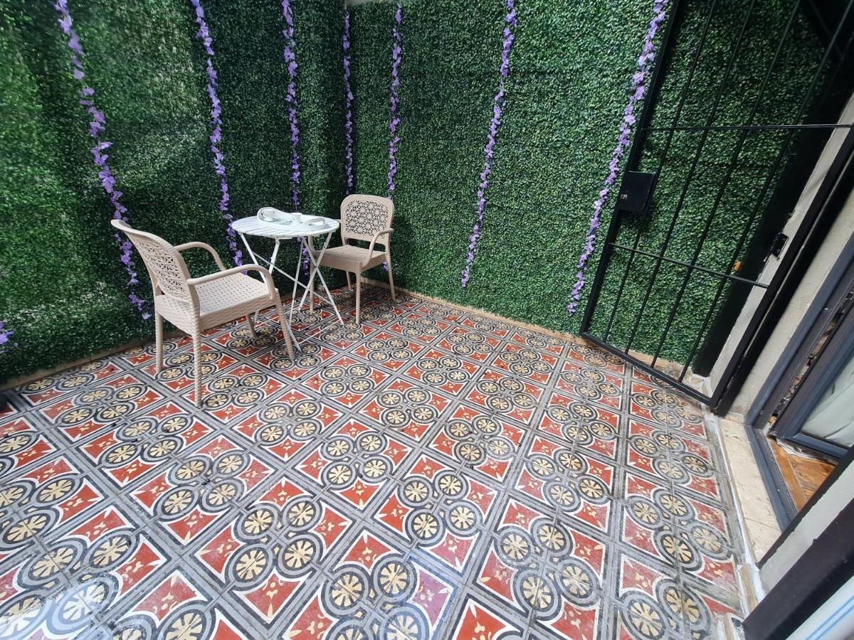 Peramira Apartment Istanbul Exterior photo