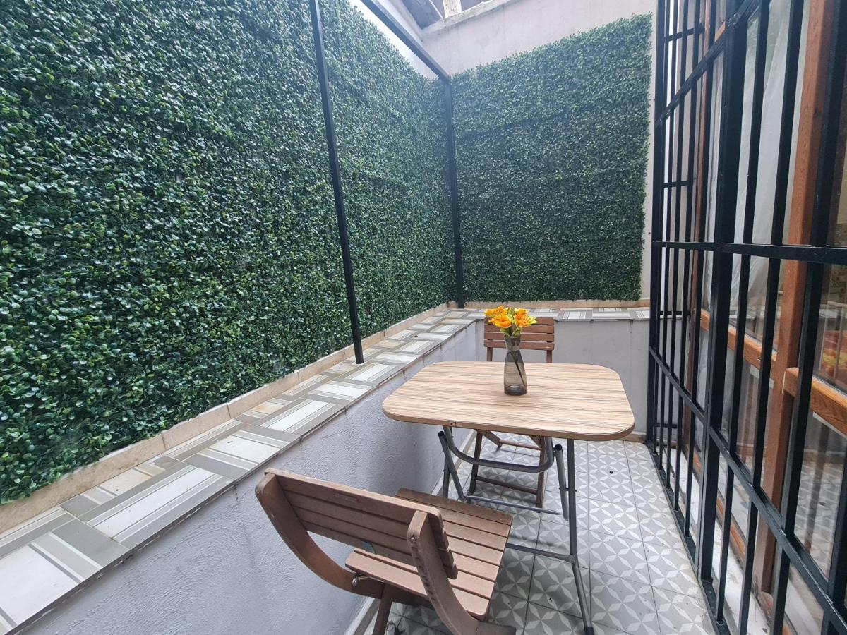 Peramira Apartment Istanbul Exterior photo