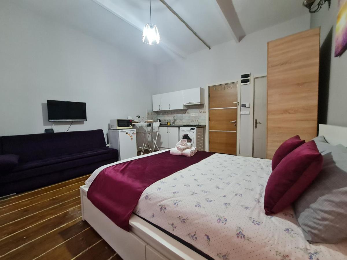 Peramira Apartment Istanbul Exterior photo